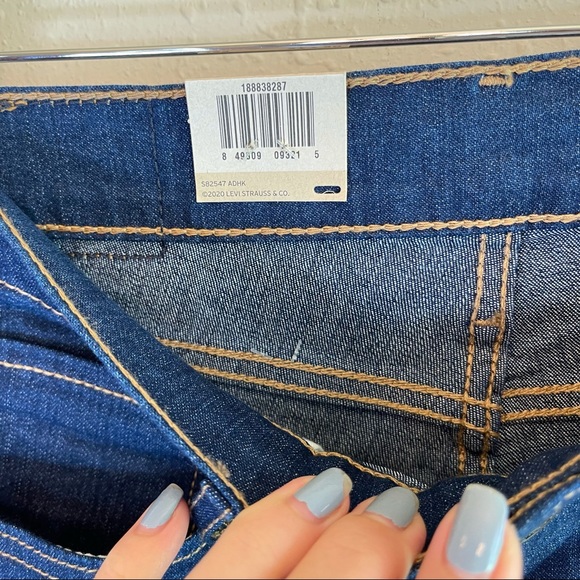 Levi’s 724 Hi Rise Straight Leg Jeans/Sz:27/NWT - Picture 8 of 10